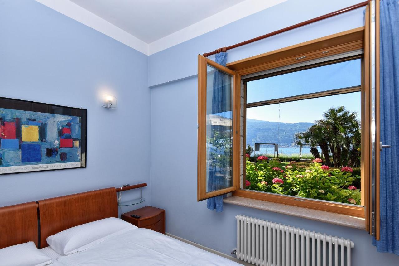 Torre Degli Ulivi Bed & Breakfast Tignale Exterior photo