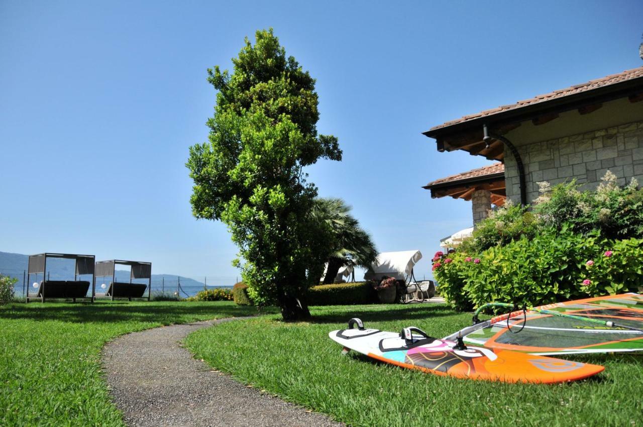 Torre Degli Ulivi Bed & Breakfast Tignale Exterior photo